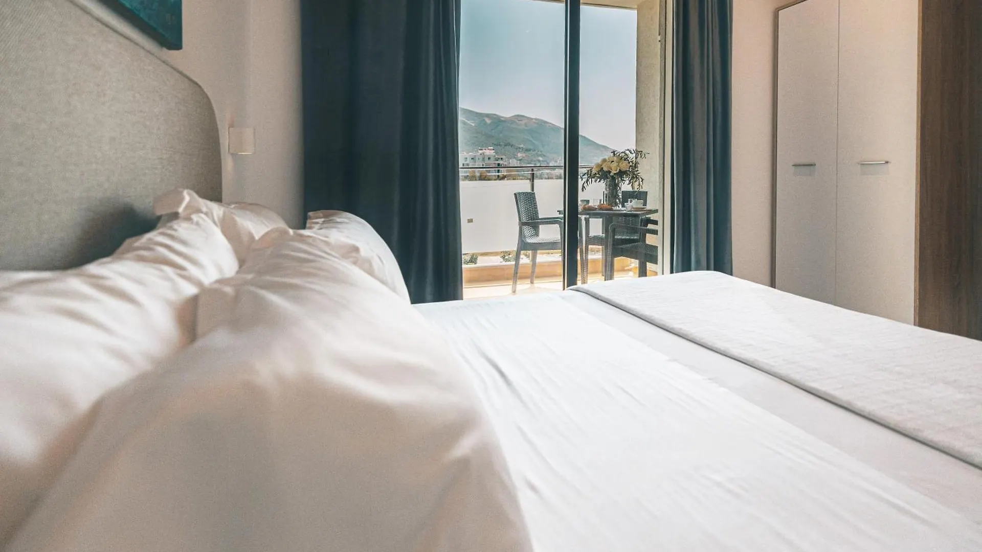 Modern Oasis Seaview Apartamento Vlorë